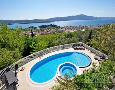 Buy in Montenegro for 799000€