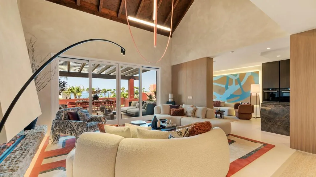 Penthouse 272m² in USA, Southbury. Priced at 4950000€ rent photo-4