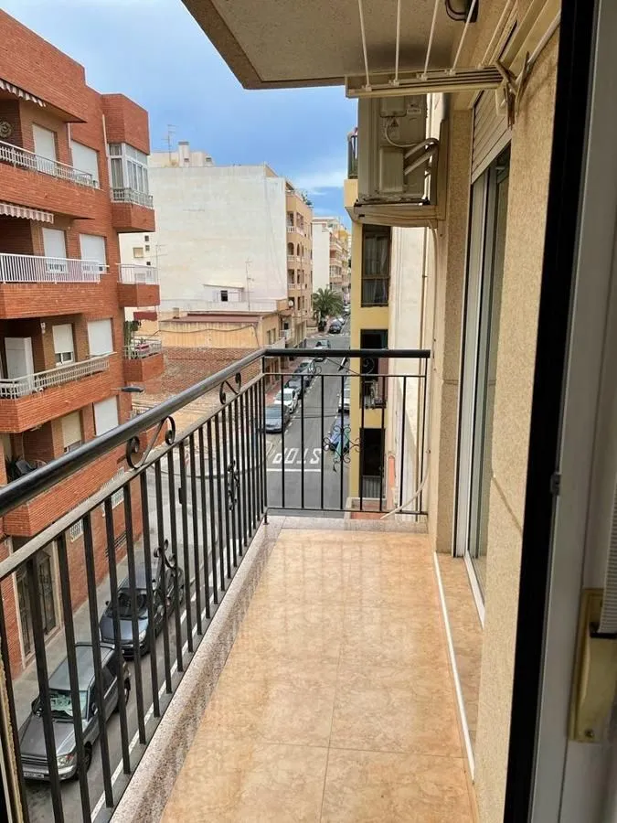 Flat 50m² in Spain, Torrevieja. Priced at 88484£ rent photo-8