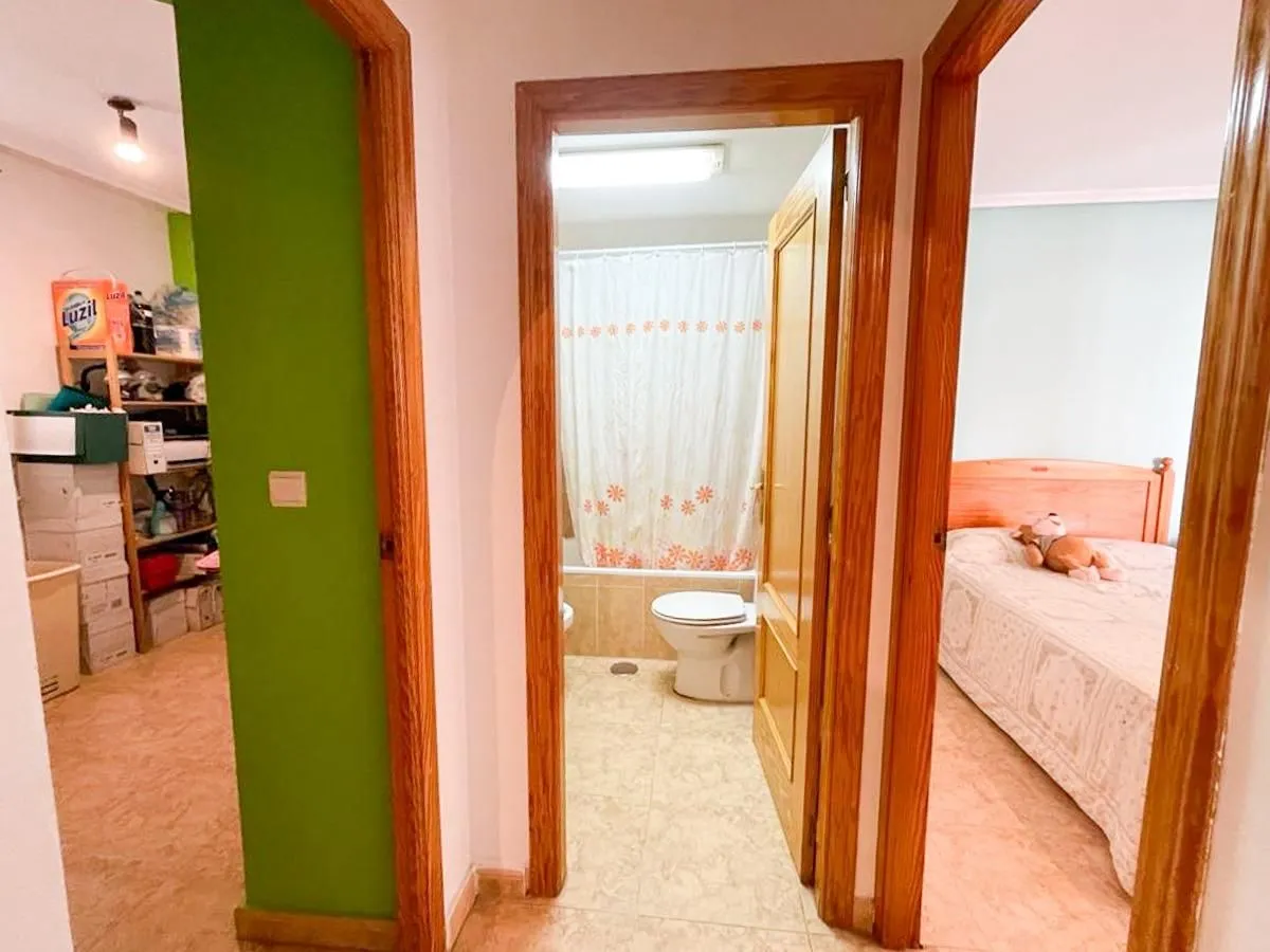 Flat 50m² in Spain, Torrevieja. Priced at 88484£ rent photo-15