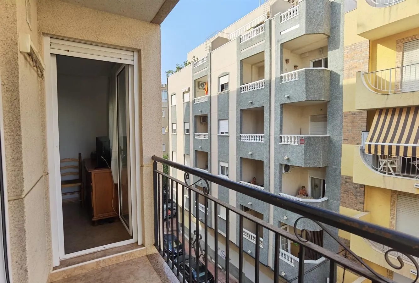 Flat 50m² in Spain, Torrevieja. Priced at 88484£ rent photo-20