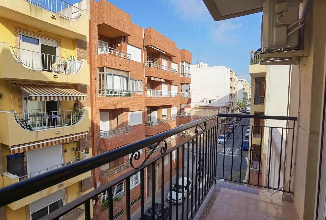 Flat 50m² in Spain, Torrevieja. Priced at 88484£ rent photo-21