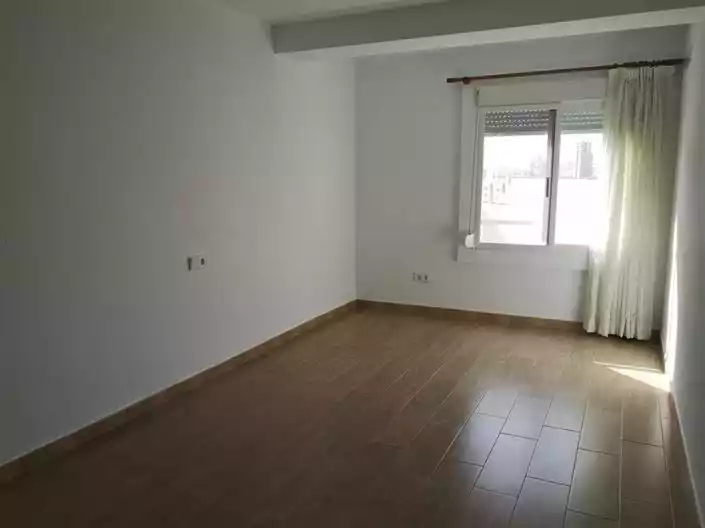 Flat 193m² in Portugal, Salem. Priced at 168000€ rent photo-15
