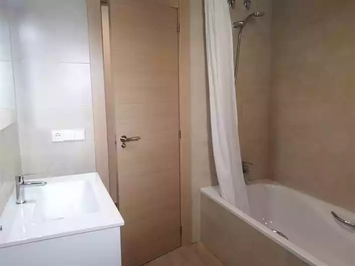 Flat 193m² in Portugal, Salem. Priced at 168000€ rent photo-18