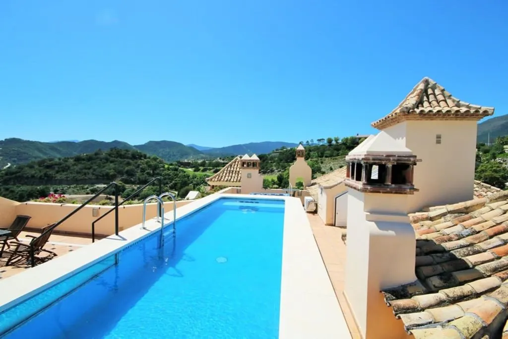 House 2300m² in Italy, Karimate. Priced at 9950000€ rent photo-5