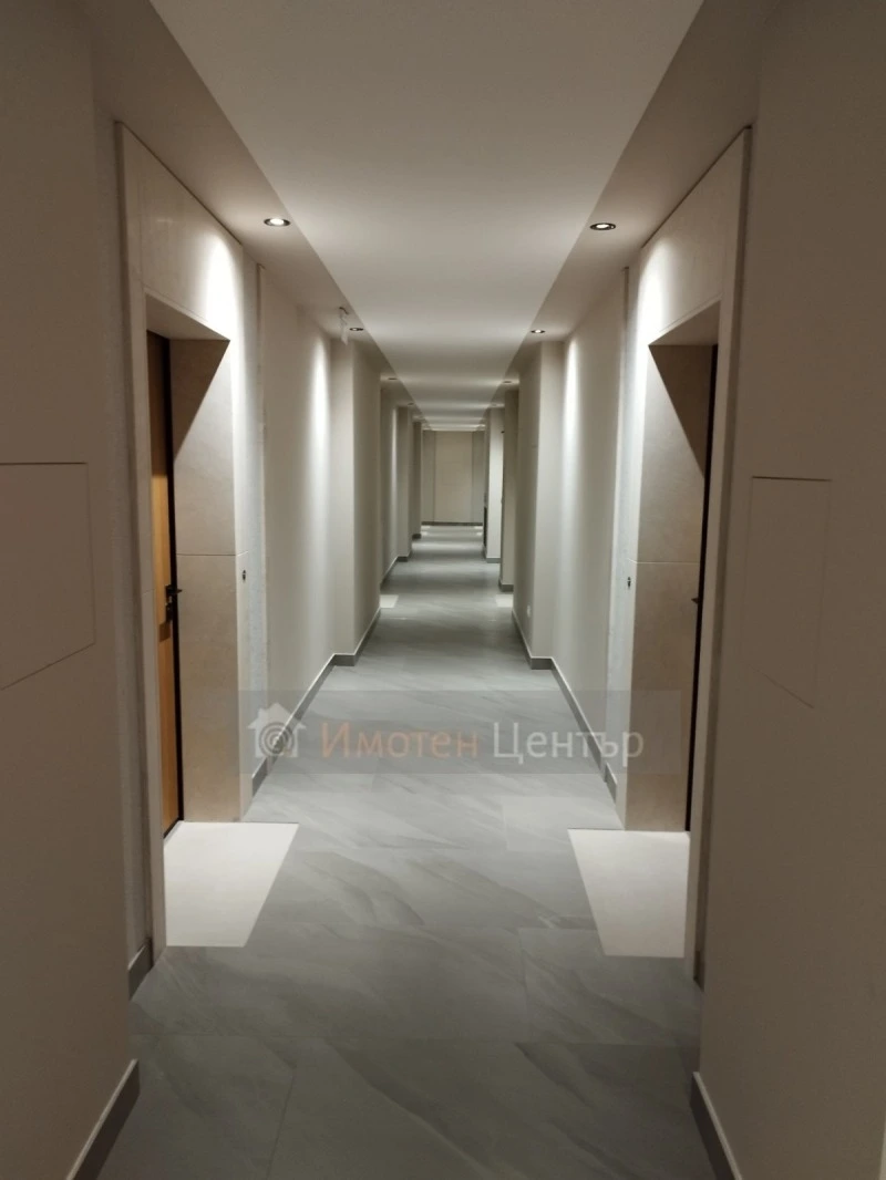 Flat 111m² in USA, Houston. Priced at 219321£ rent photo-3