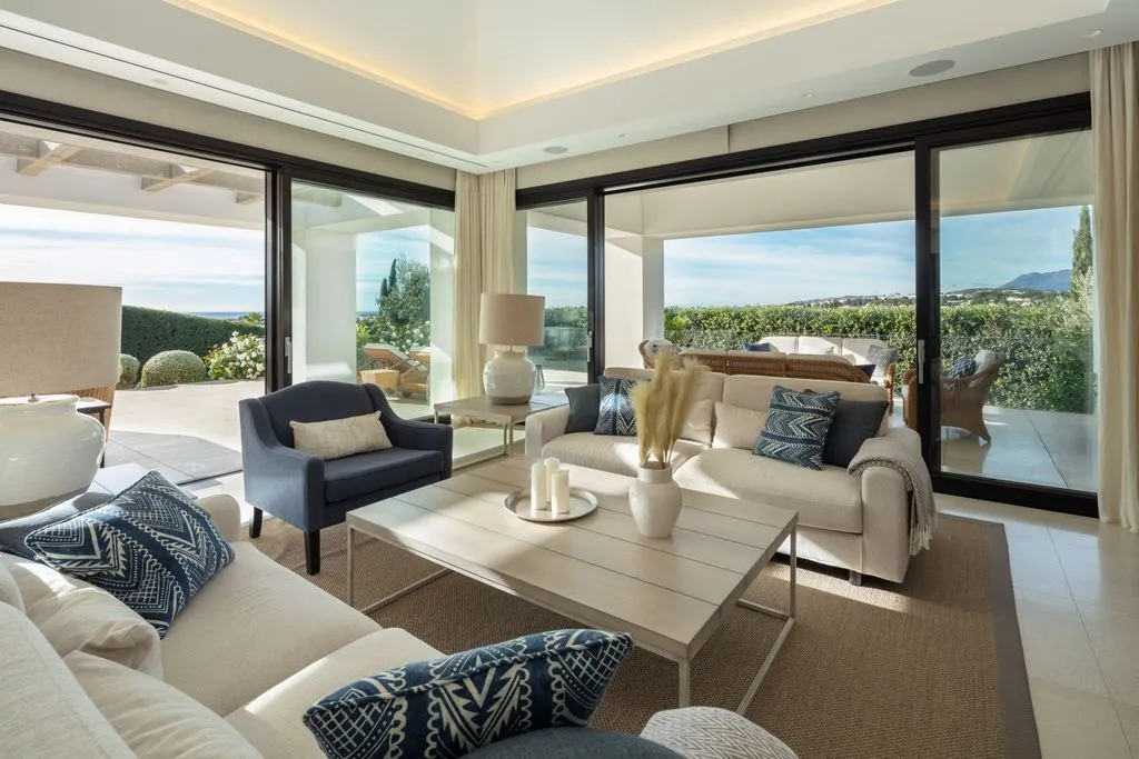 Villa 581m² in Portugal, Oeirash. Priced at 4295000€ rent photo-6