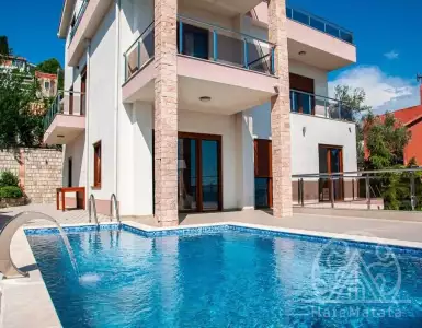 Купить villa в Montenegro 600000€