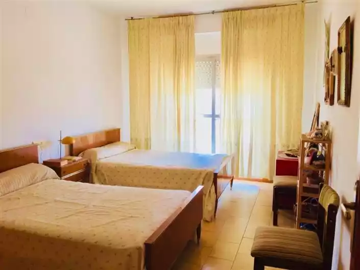 House 201m² in Spain, Gandia. Priced at 158000€ rent photo-3