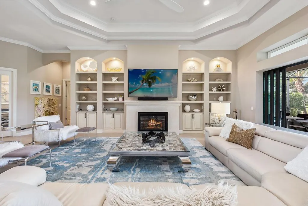 House 340m² in Italy, Naples. Priced at 2663000€ rent photo-2