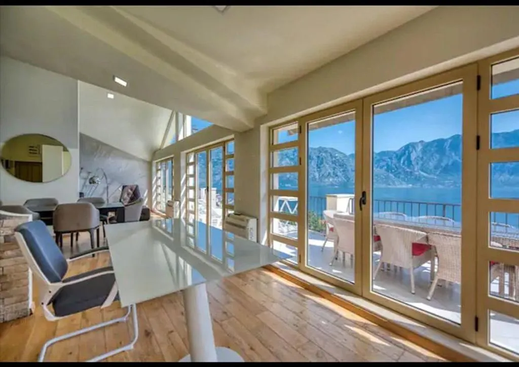 Flat 168m² in Montenegro, Kotor. Priced at 424000€ rent photo-2