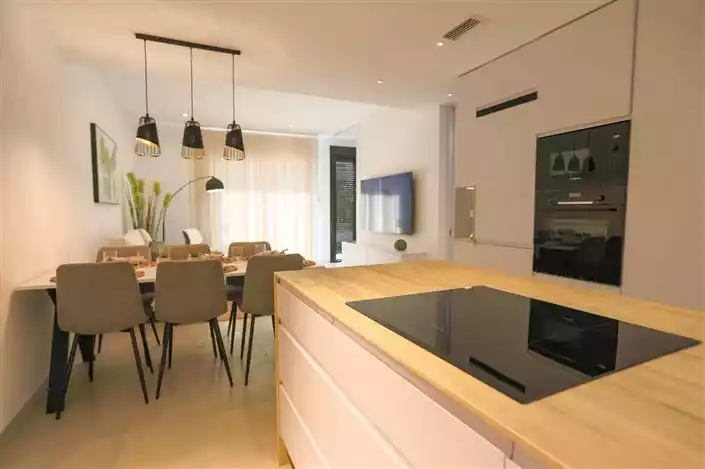House 96m² in Spain, San Pedro del Pinatar. Priced at 309950€ rent photo-12