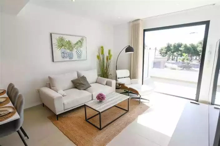 House 96m² in Spain, San Pedro del Pinatar. Priced at 309950€ rent photo-5