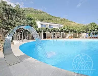 Купить house в Montenegro 525000€