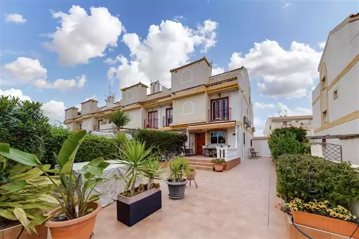 Other Properties 99m² in France, La Hard Fréné. Priced at 207000€ rent photo-1
