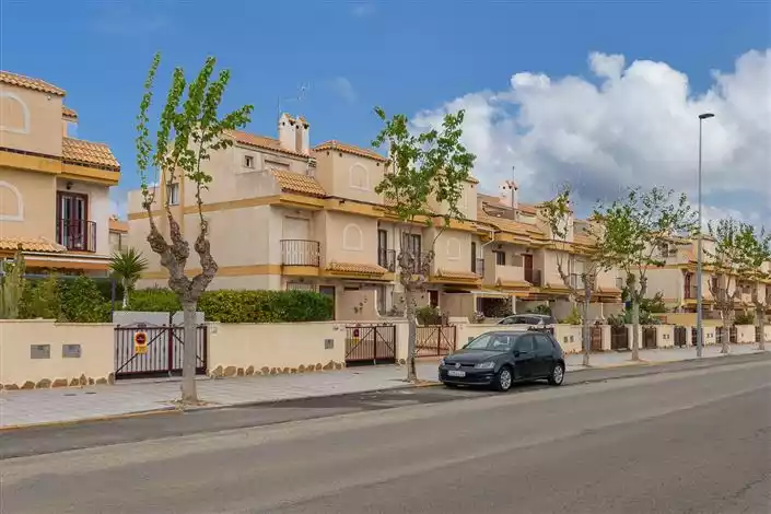 Other Properties 99m² in France, La Hard Fréné. Priced at 207000€ rent photo-38