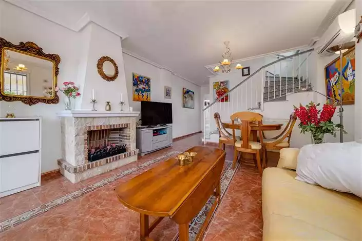 Other Properties 99m² in France, La Hard Fréné. Priced at 207000€ rent photo-6