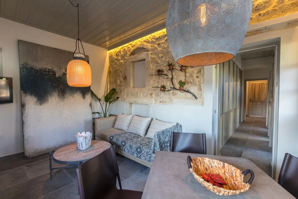 Townhouse 465m² in Greece, Rethymno. Priced at 1500000€ rent photo-4