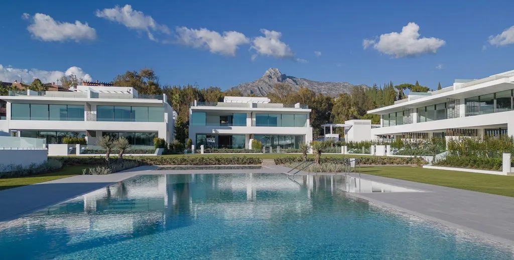 Villa 693m² in Portugal, Oeirash. Priced at 7200000€ rent photo-1