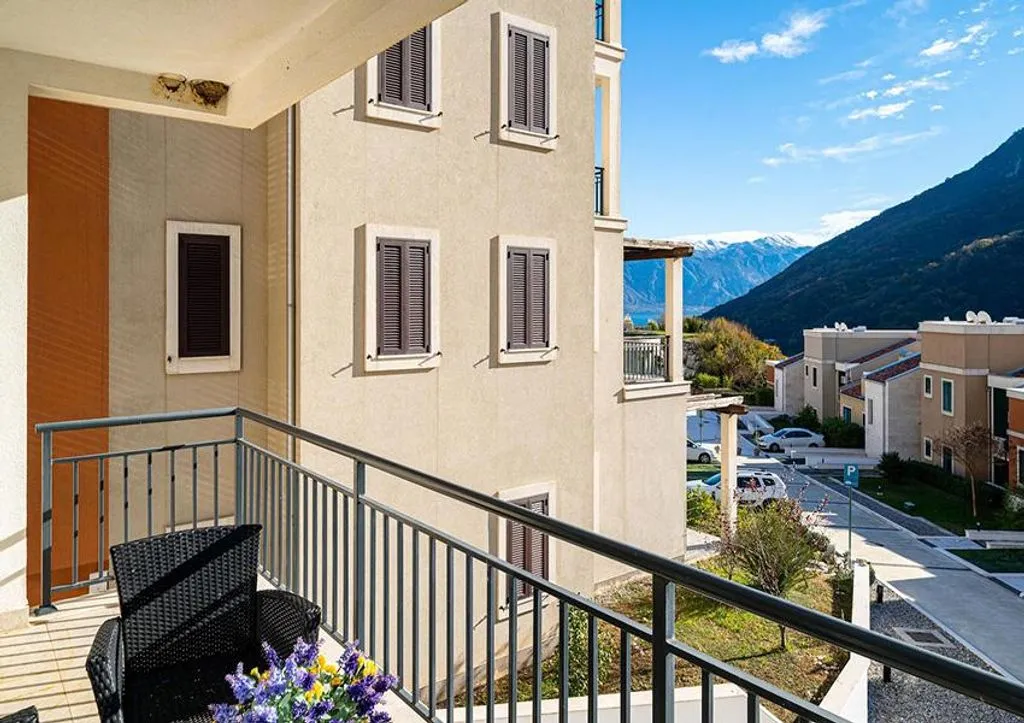 Flat 83m² in Montenegro, Kotor. Priced at 210000€ rent photo-1