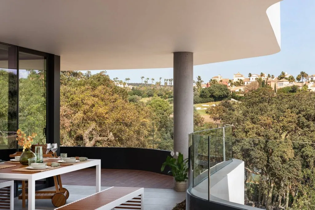 Flat 194m² in Portugal, Oeirash. Priced at 1200000€ rent photo-4