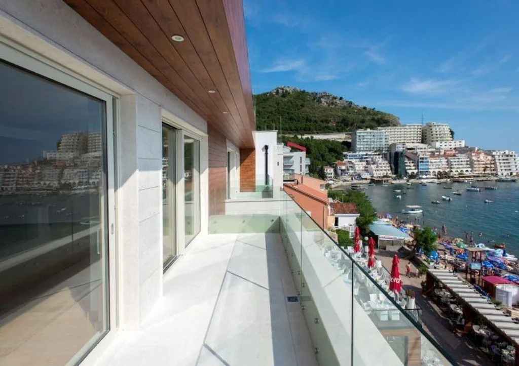Flat 149m² in Montenegro, Budva. Priced at 521500€ rent photo-3