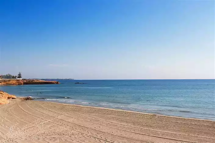 Flat 123m² in France, La Hard Fréné. Priced at 199900€ rent photo-21