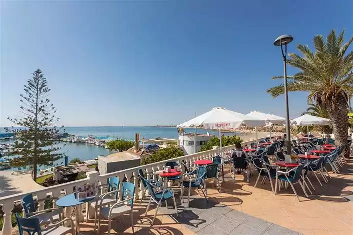 Flat 123m² in France, La Hard Fréné. Priced at 199900€ rent photo-26