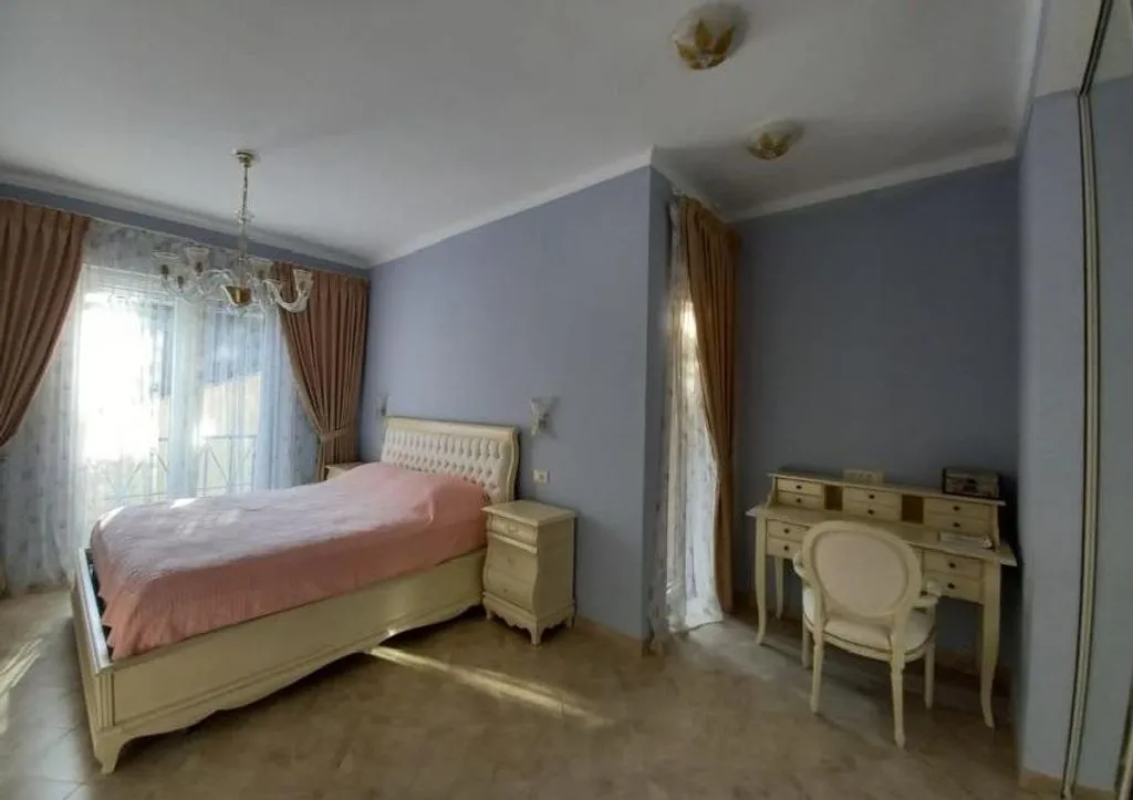 Flat 127m² in Montenegro, Kotor. Priced at 240000€ rent photo-2