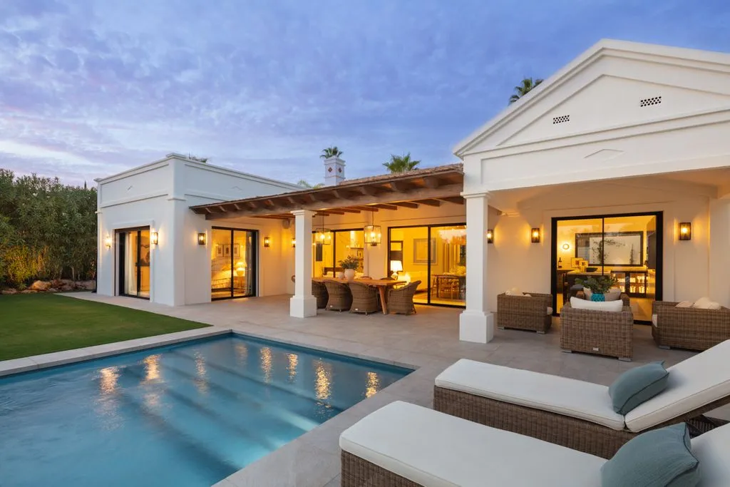 Villa 221m² in Portugal, Oeirash. Priced at 2495000€ rent photo-3