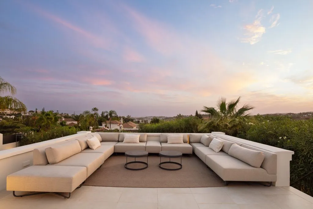 Villa 221m² in Portugal, Oeirash. Priced at 2495000€ rent photo-5