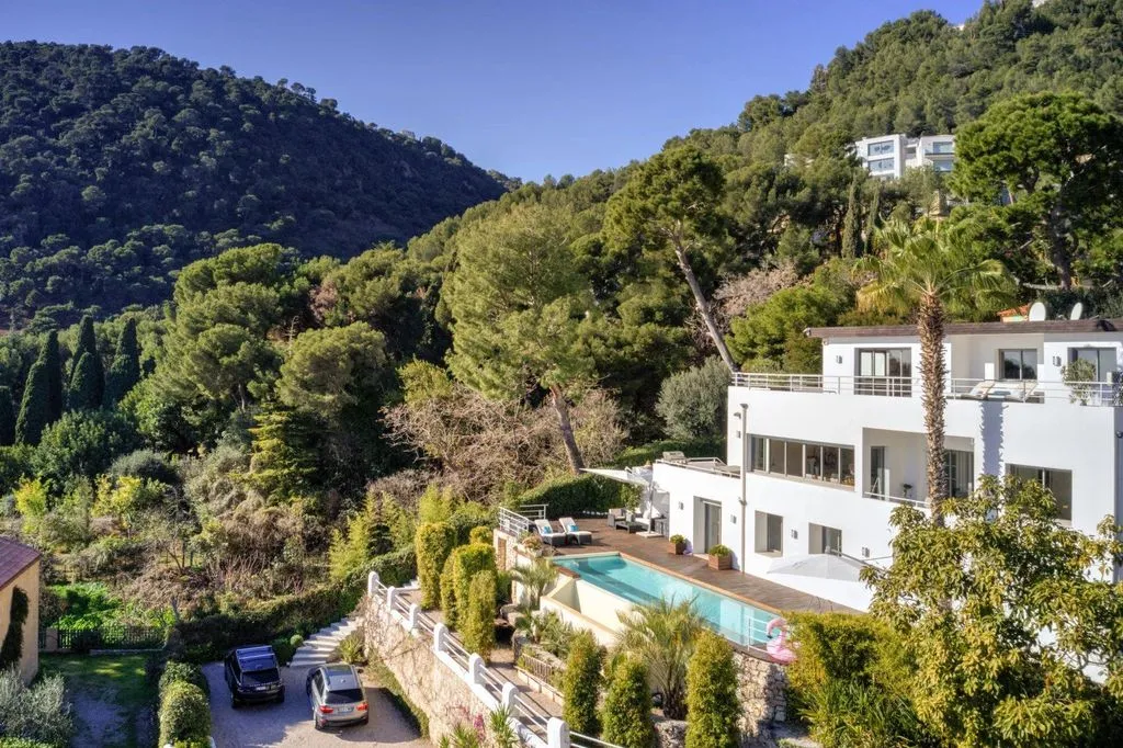 Villa 296m² in Italy, Diano-Marina. Priced at 5950000€ rent photo-2