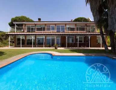 Купить villa в Spain 3400000€