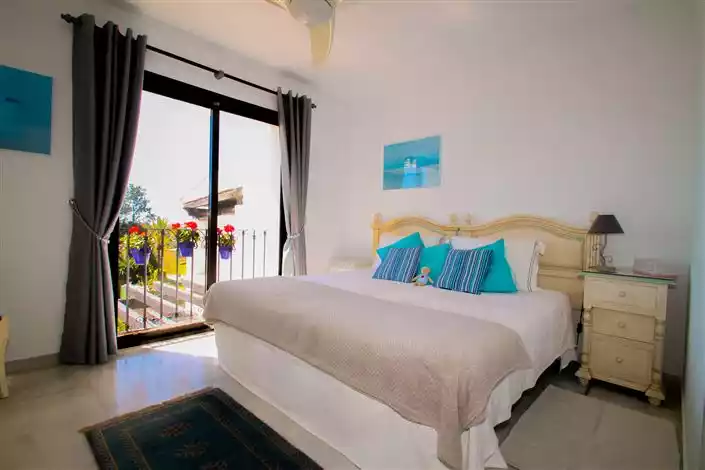 Flat 70m² in Portugal, Oeirash. Priced at 375000€ rent photo-12
