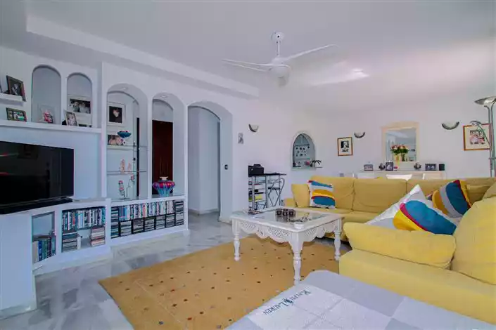 Flat 70m² in Portugal, Oeirash. Priced at 375000€ rent photo-2