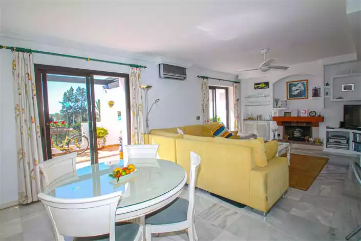 Flat 70m² in Portugal, Oeirash. Priced at 375000€ rent photo-9