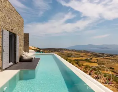 Buy in Greece for 3450000€