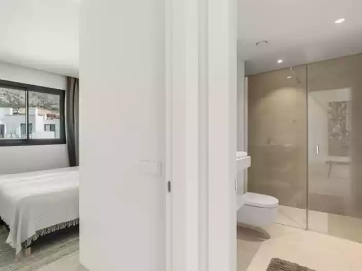 Flat 148m² in Italy, Mantua. Priced at 1095000€ rent photo-28