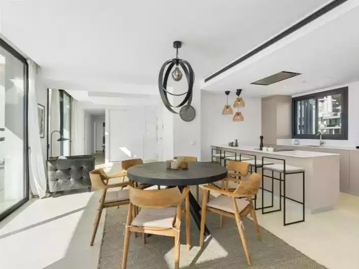 Flat 148m² in Italy, Mantua. Priced at 1095000€ rent photo-4