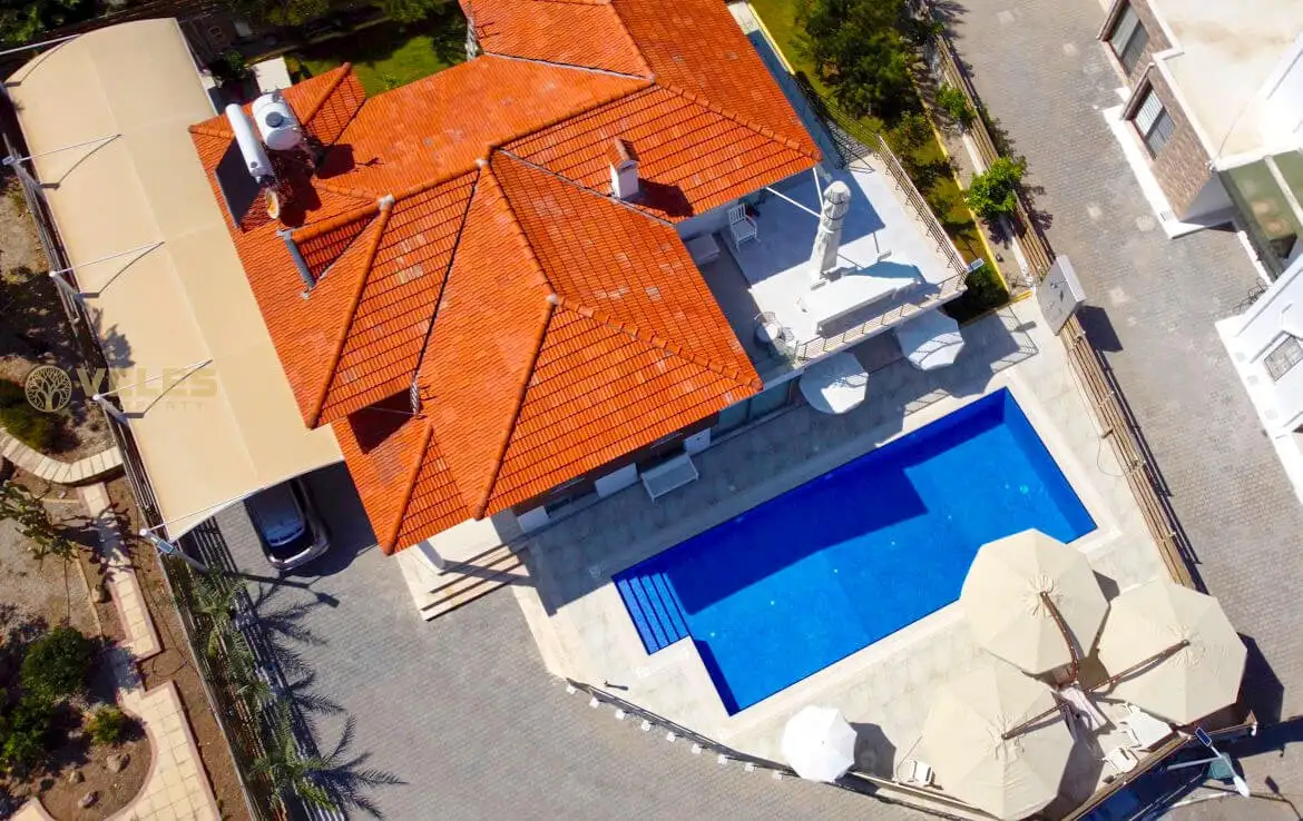 Villa 280m² in Cyprus, Kyrenia. Priced at 1755000€ rent photo-2