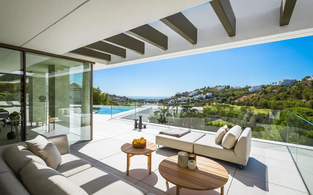 Villa 1355m² in Portugal, Oeirash. Priced at 7495000€ rent photo-5