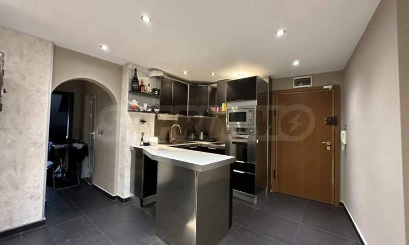 Flat 105m² in USA, Houston. Priced at 163224£ rent photo-6