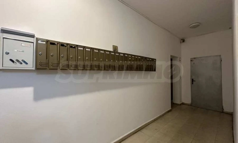 Flat 105m² in USA, Houston. Priced at 163224£ rent photo-16