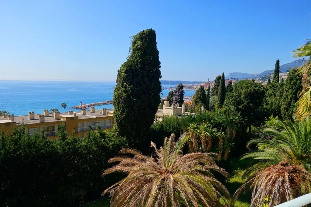 Villa 1800m² in Italy, Albenga. Priced at 4300000€ rent photo-1