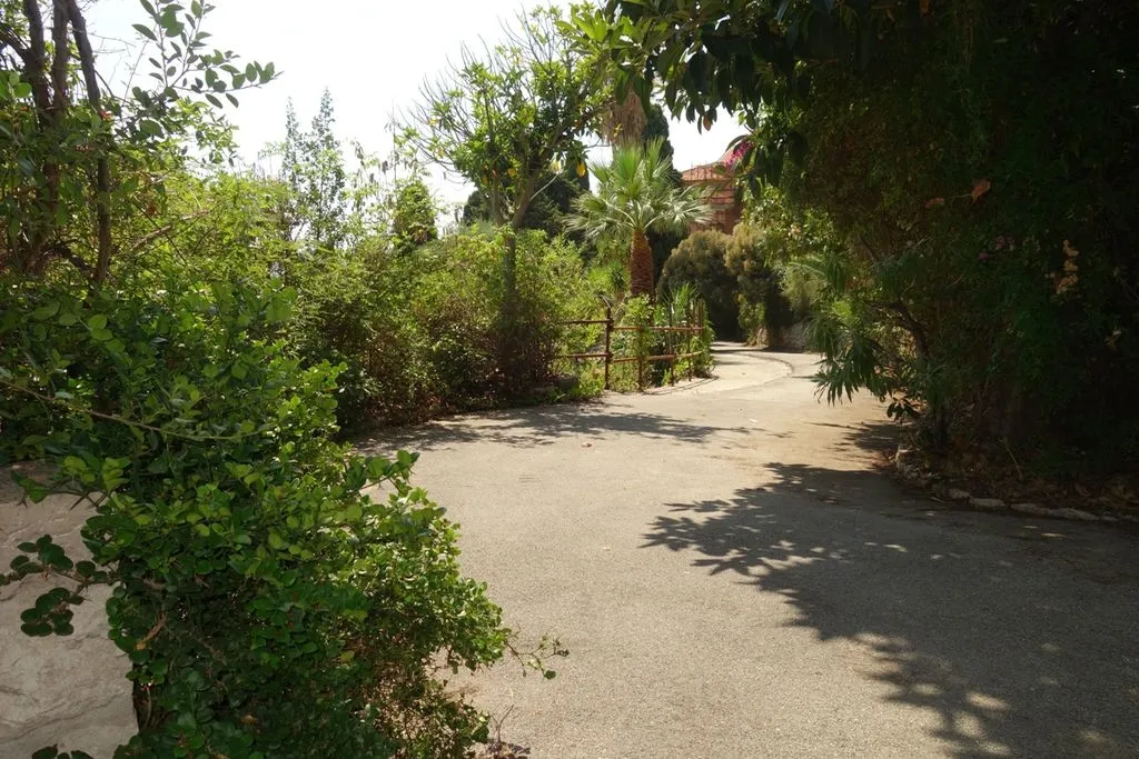 Villa 1800m² in Italy, Albenga. Priced at 4300000€ rent photo-2