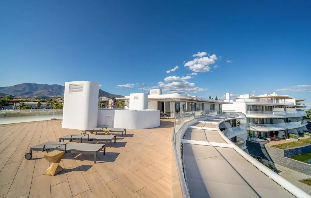 Penthouse 494m² in USA, Southbury. Priced at 2100000€ rent photo-6