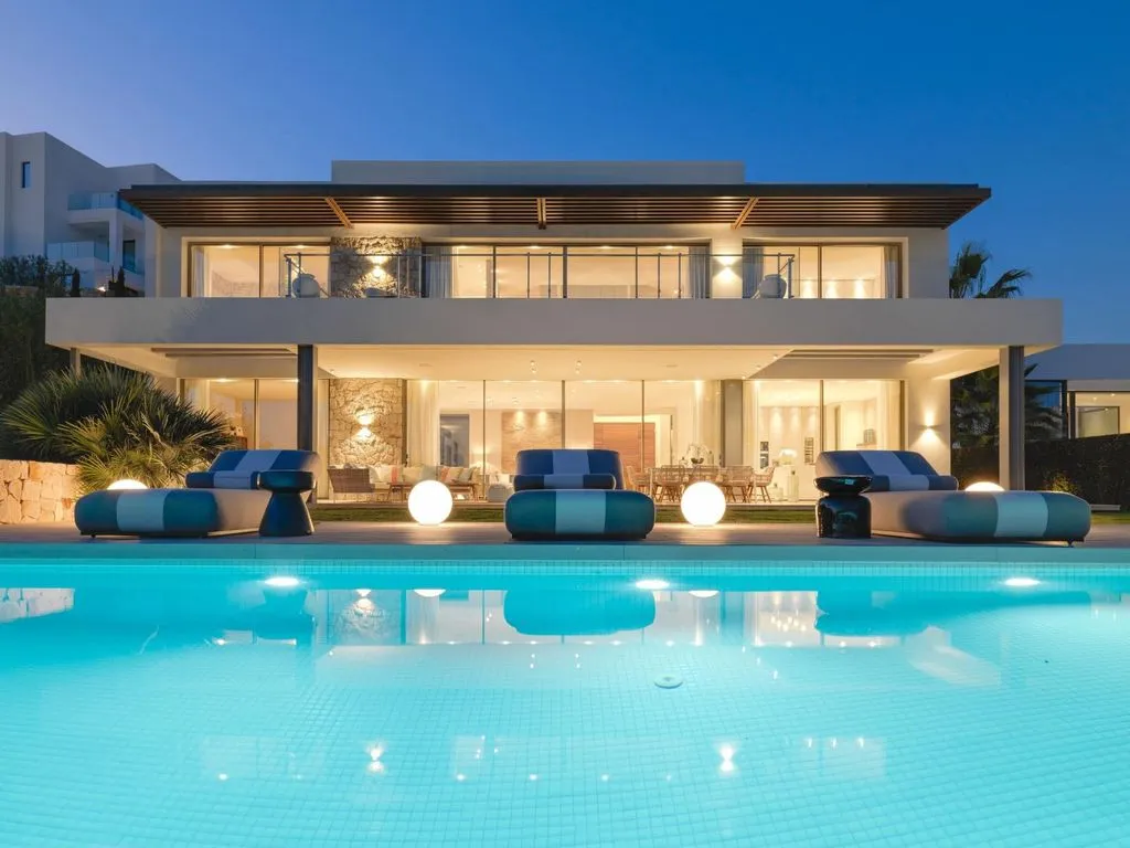 Villa 328m² in Portugal, Oeirash. Priced at 4500000€ rent photo-1