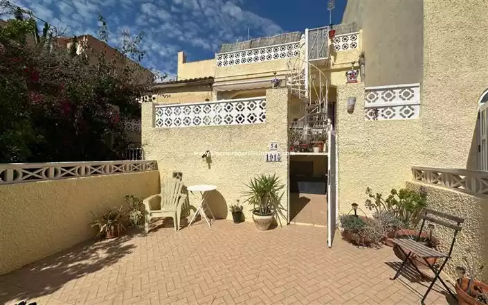 Townhouse 53m² in Spain, La Marina. Priced at 69000€ rent photo-1