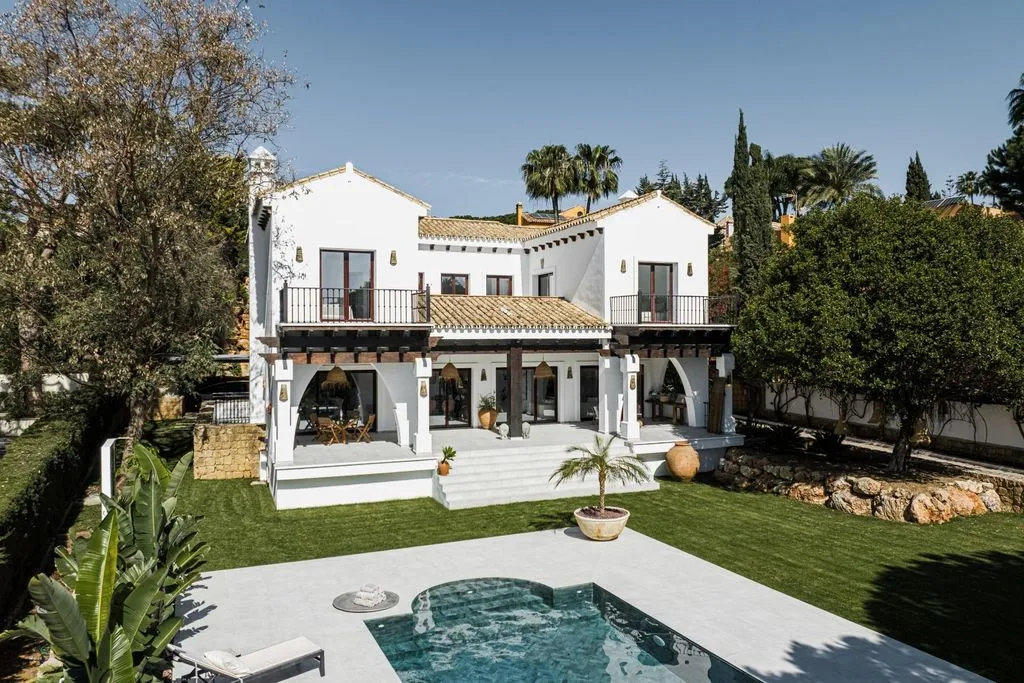 Villa 441m² in Portugal, Oeirash. Priced at 2795000€ rent photo-1