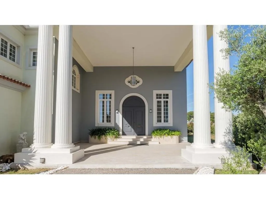 Villa 1135m² in Portugal, Sintra. Priced at 3300000€ rent photo-2